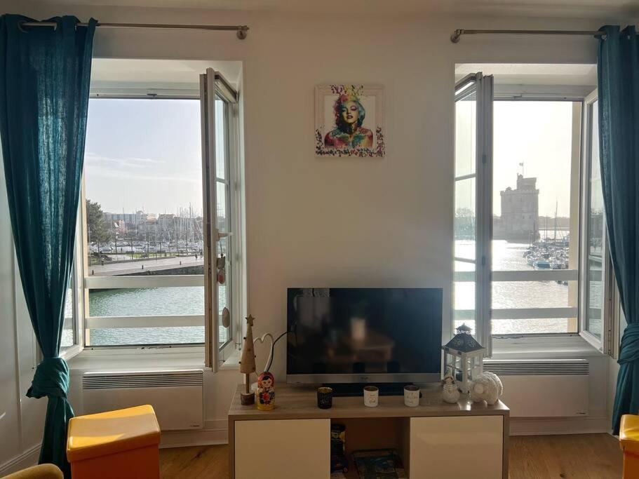 Апартаменты Le Bellevue - Vieux Port Ла-Рошель Экстерьер фото